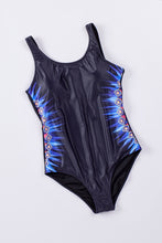 Gradient Criss Cross Back