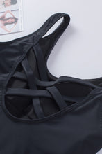 Gradient Criss Cross Back