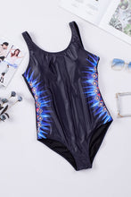 Gradient Criss Cross Back